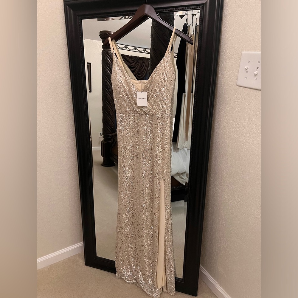 Sequin Sexy Maxi Dress Split NWT Medium
